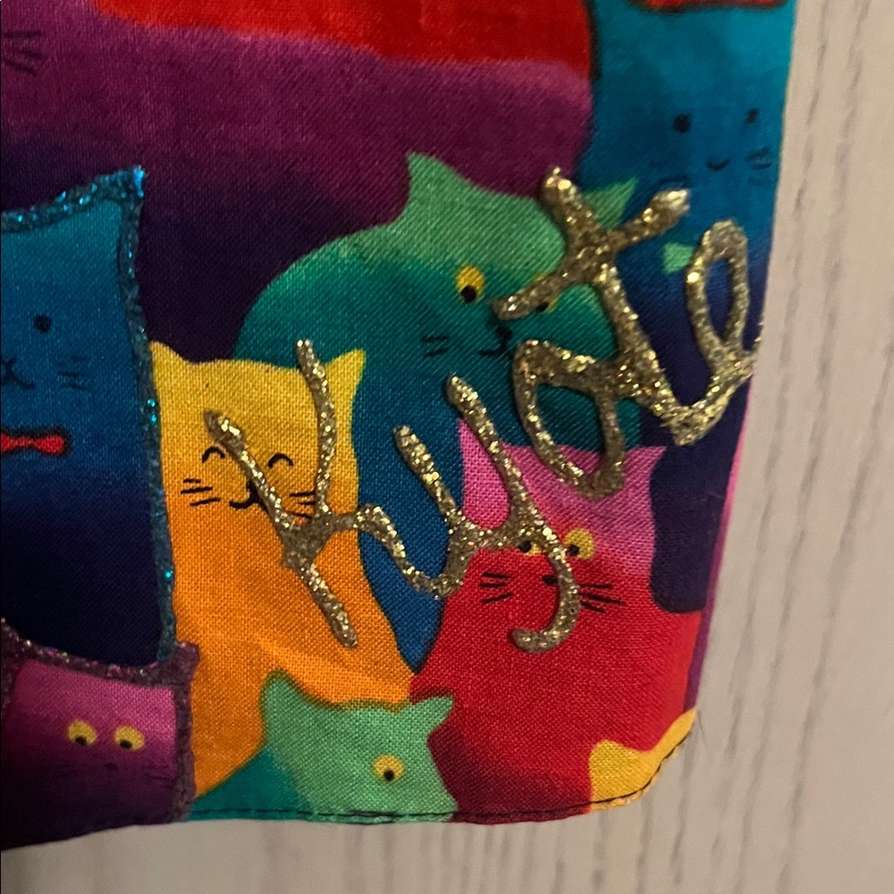 Colorful Cat Print Vest - Picture 3 of 11